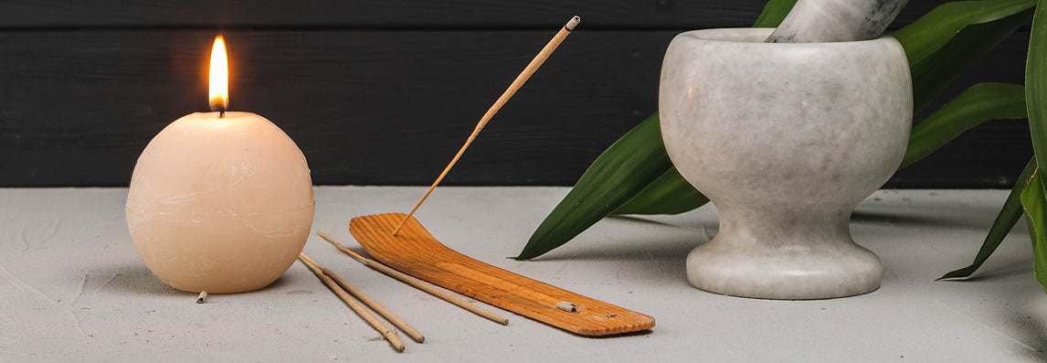 Les herbes à brûler : pourquoi et comment les utiliser ?