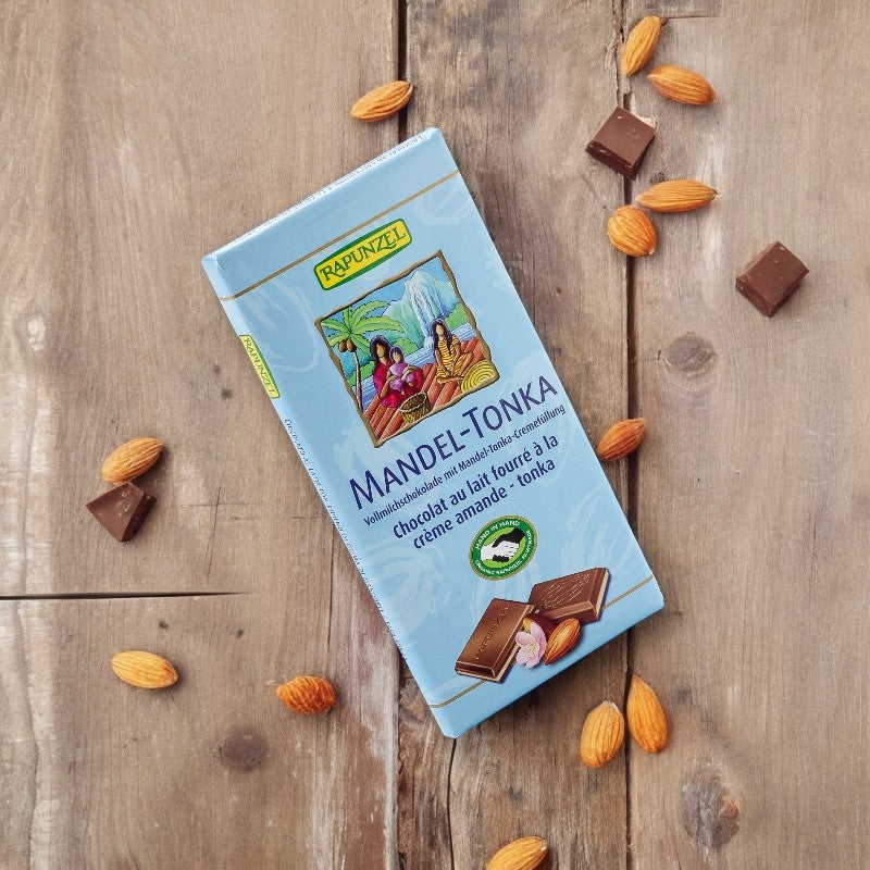 Vollmilchschokolade gefüllt mit Bio-Mandel- und Tonkabohnencreme - 100 g - Rapunzel