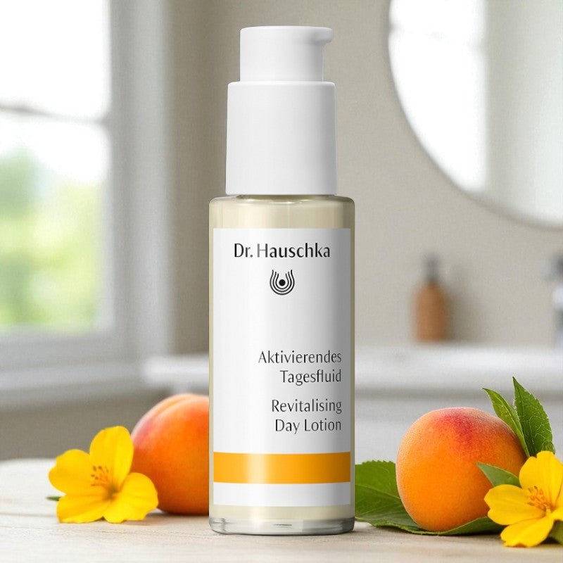 Bio-Revitalisierendes Tagesfluid mit Aprikose und Johanniskraut – 50 ml – Dr. Hauschka