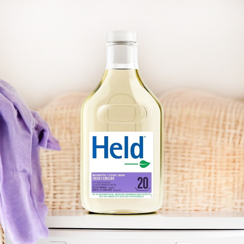 Umweltfreundliches, farbiges Flüssigwaschmittel mit Apfelblüten- und Freesienduft – 1 l – Held