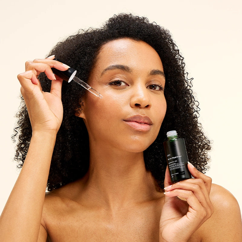 Regenerierendes Gesichtsserum BIO 30 ml - Aloe Paris
