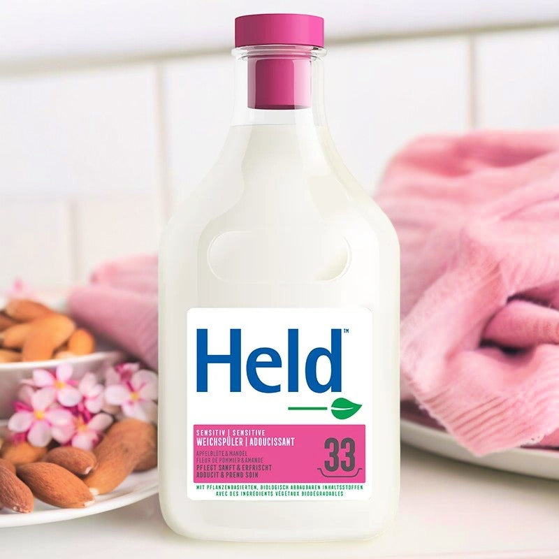 Umweltfreundlicher Weichspüler für empfindliche Textilien mit Apfelblüten- und Mandelduft – 1 l – Held