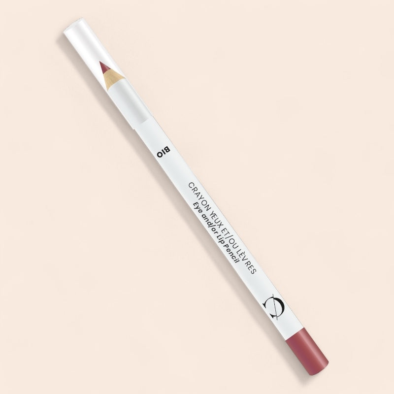 Crayon lèvres Rouge groseille N°144 BIO - 1,1g - Couleur Caramel