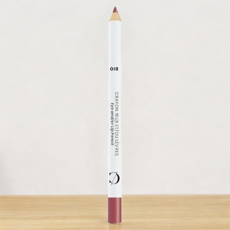 Crayon lèvres Rouge groseille N°144 BIO - 1,1g - Couleur Caramel