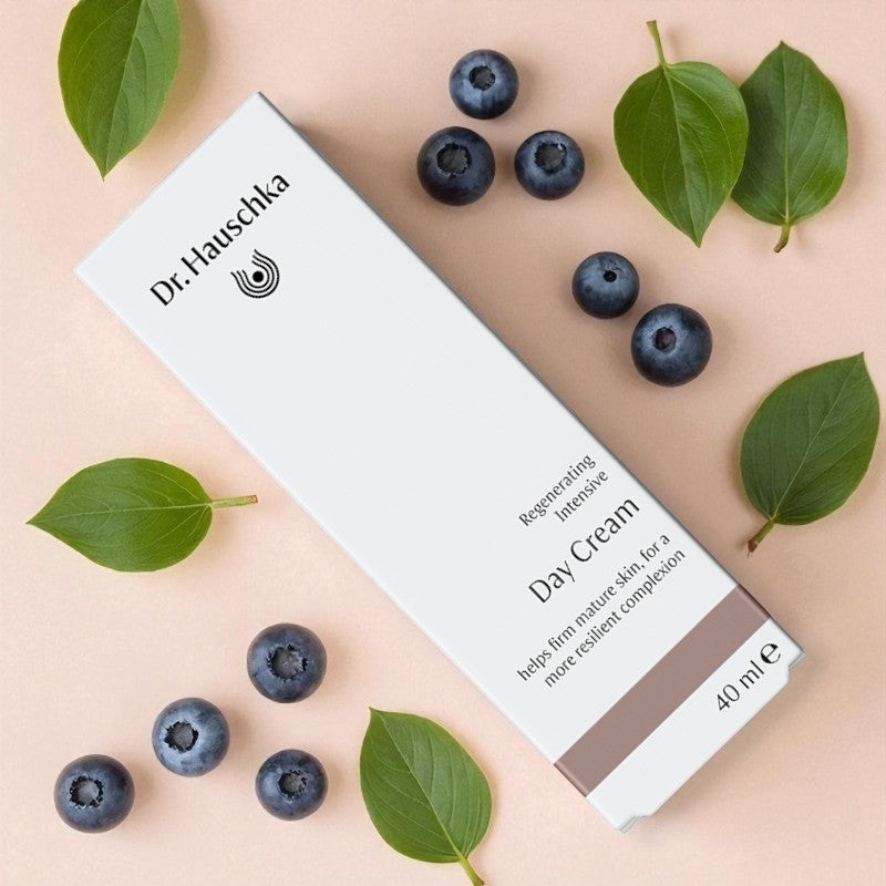 Crème de jour régénérante intensive BIO prunelle - 40ml - Dr. Hauschka