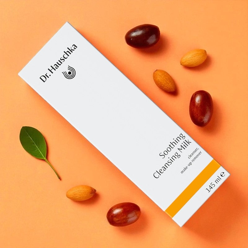Bio-Reinigungsmilch mit Jojoba und Mandeln – 145 ml – Dr. Hauschka