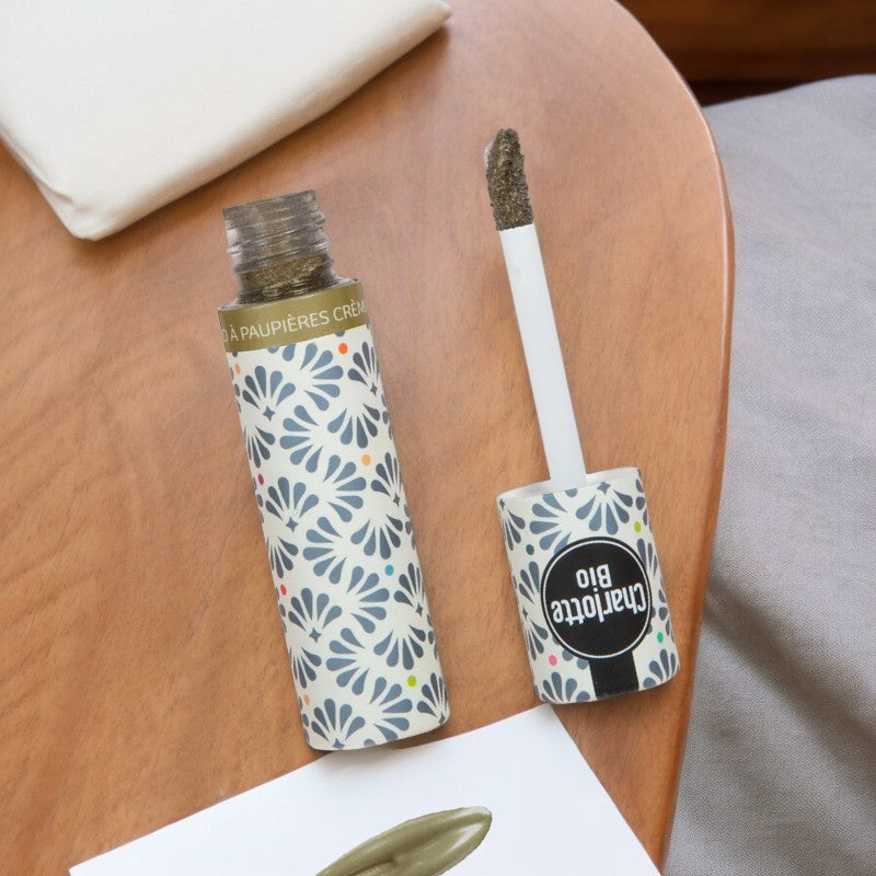 Ombre à paupières liquide nacrée vert végétal BIO - 6.5g - Charlotte Bio