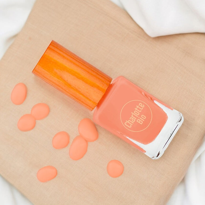 Vernis à ongles brillant pêche - 10ml - Charlotte Bio