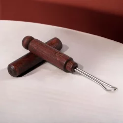 Ohrreiniger Escurette aus Holz Mahagoni - Anaé