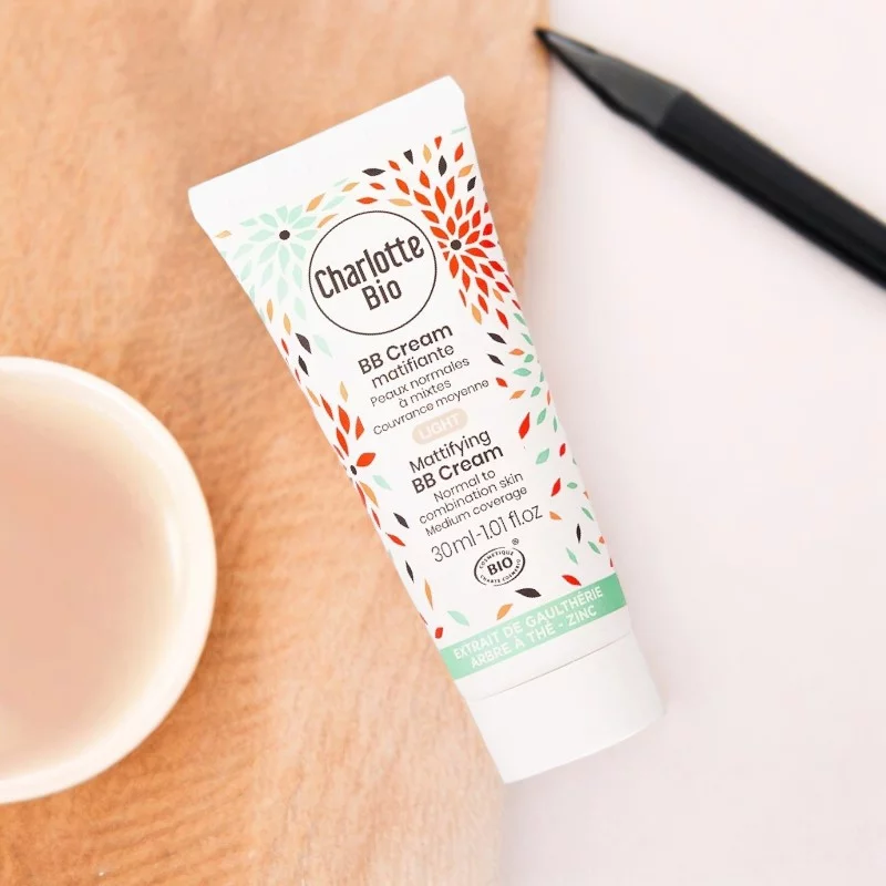 Mattierende BB Cream light BIO - 30ml - Charlotte Bio