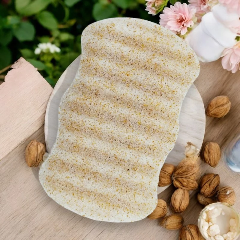 Éponge Konjac corps naturelle coques de noix - Natur'Mel