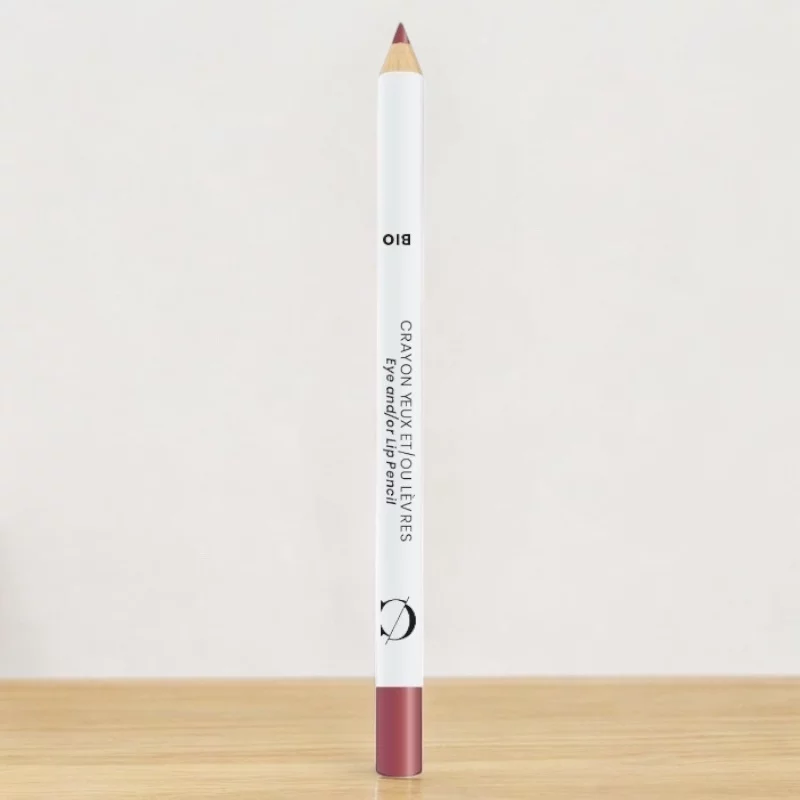 Crayon lèvres Rouge groseille N°144 BIO - 1,1g - Couleur Caramel