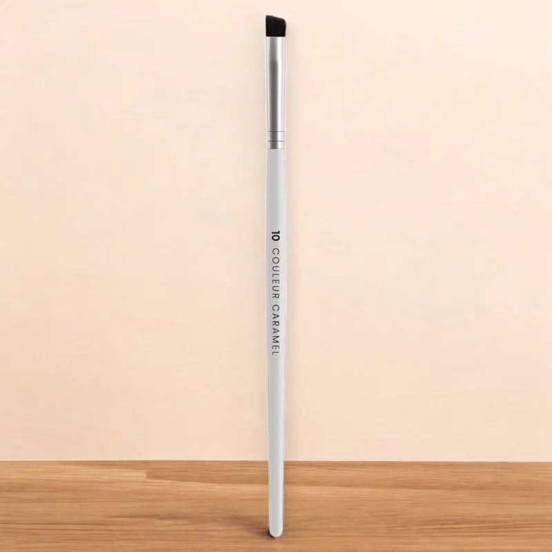 Pinceau paupières biseauté N°10 - Couleur Caramel